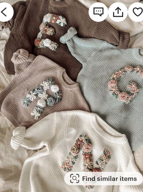 Sew By Hand Projects, Embroider Baby Clothes, Baby Clothes Embroidery, Baby Vest Crochet, Embroidery Baby Clothes, Hand Embroidered Clothes, Embroidered Name Sweater, Embroidered Baby Sweater, Embroidered Baby Clothes