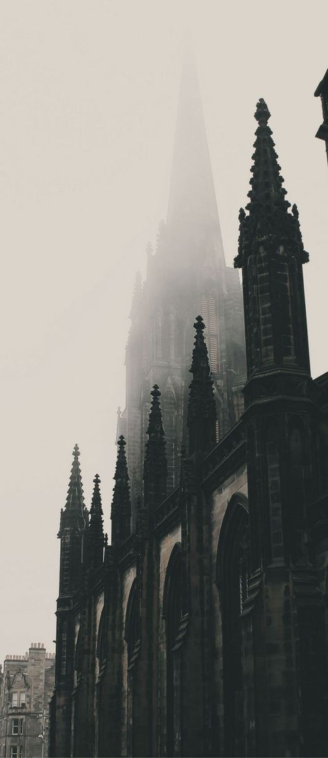 Veronica Speedwell, Dark Royal Aesthetic, Gothic Academia, Gothic Pictures, Black Building, Dark Naturalism, A Darker Shade Of Magic, Queen Aesthetic, Gothic Church