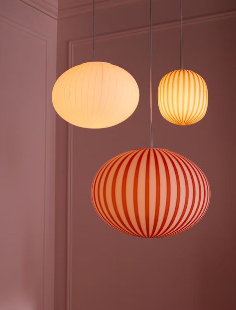 Filigrana S4 Ellipse Pendant – Design Within Reach Amber Glass Pendant Light, Modern Ceiling Lights, Living Room And Kitchen, British Furniture, Modern Pendant Lamps, Pendant Lamp Design, Venetian Glass, Modern Ceiling, Pendant Lamps