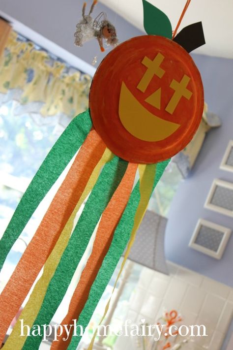 windsock 4 Christian Halloween Crafts, Christian Pumpkin, Diy Homeschool, Windsock Craft, Pumpkin Poem, Church Halloween, Happy Home Fairy, Christian Halloween, Children's Church Crafts