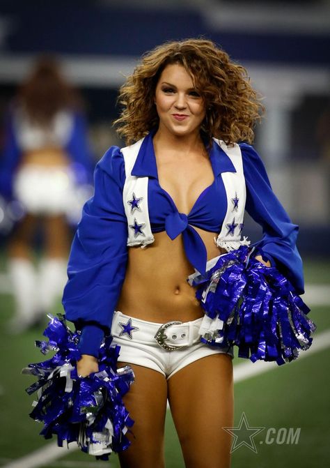 Found on Bing from www.pinterest.es Vikings Cheerleaders, Eagles Cheerleaders, Cowboy Cheerleaders, Cheer Leaders, Dallas Cheerleaders, Dallas Cowboys Star, American Sweetheart, Dallas Cowboys Football Team, Cowboys Cheerleaders