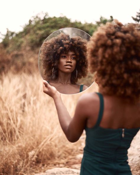 Portraits melanin, african beauty, afro hair Outdoor Shoots Ideas, Nature Pictures Astetic, Creative African Shoot, Woman In Nature Aesthetic, Outdoor Photoshoot Concepts Creative, Melanin Photoshoot Ideas, African Photoshoot Ideas, Outdoor Photo Shoot Ideas, Outdoor Shoot Ideas