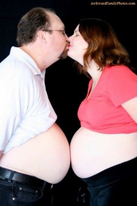 Bumper Cars, this pinterest has the funniest pregnancy photos. Definitely suggest you check it out :) Awkward Pregnancy Photos, Funny Maternity Photos, Pregnant Man, Fun Pregnancy Announcement, Awkward Photos, Pregnancy Announcement Photos, Awkward Family Photos, Pregnant Mother, Pregnancy Humor