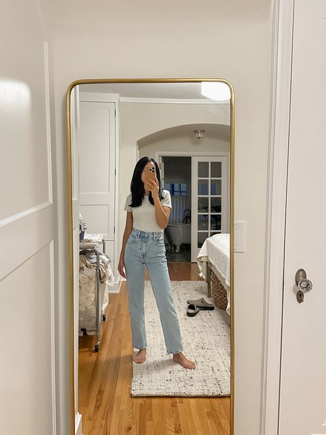 Top Shop Mom Jeans, Aritzia Jeans Outfit, Abercrombie Jeans 90s Straight, Abercrombie Ultra High Rise 90s Straight Jean, Abercrombie High Rise 90s Relaxed Jean, Ultra High Rise 90s Straight Jean, Straight Mom Jeans Outfit, Abercrombie 90s Straight Jeans Outfit, High Rise Mom Jeans Outfit