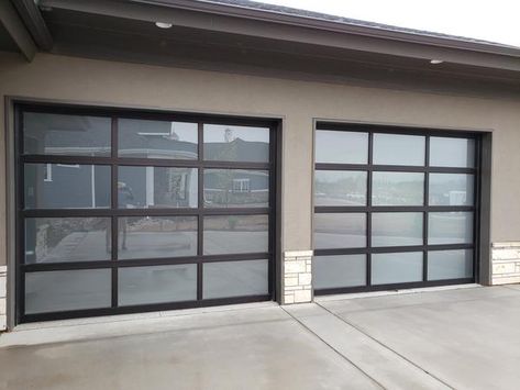 Frosted Garage Door, Garage Doors With Windows, Aluminium Garage Doors, Metal Garage Doors, Garage Door House, Wooden Garage Doors, Best Garage Doors, Garage To Living Space, Modern Garage Doors