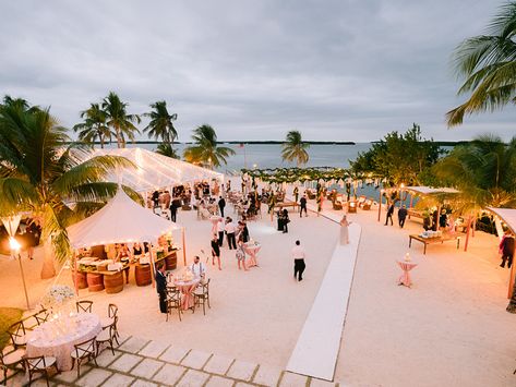 Florida Wedding Venues Beach, Island Wedding Reception, Islamorada Wedding, Beach Wedding Locations, Bahamas Wedding, Florida Keys Wedding, Dream Beach Wedding, Key West Wedding, Beach Wedding Reception