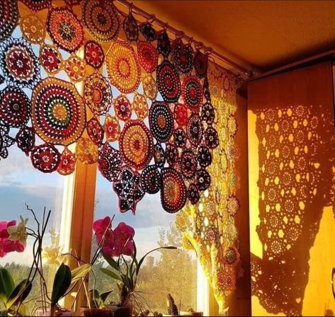 House Decor Crochet, Crochet Room Decoration, Room Crochet Decor, Crochet Flower Curtain, Crochet House Decor, Crochet Bedroom Decor, Crochet Room Decor, Room Decor Crochet, Curtains Crochet