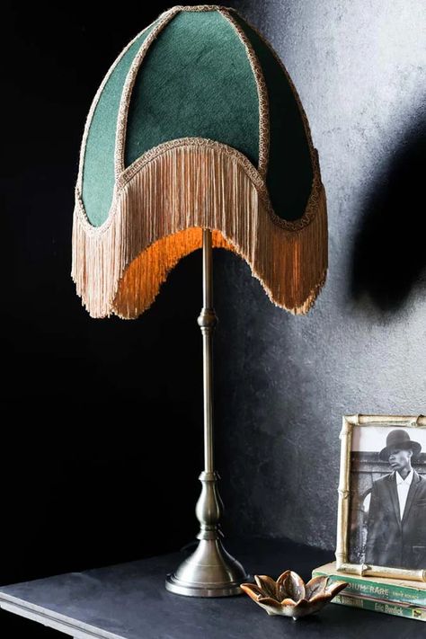 Fringe Lamps, Fringe Table, Unique Lights, Velvet Lampshade, Boho Bedrooms, Vintage Lampshades, Interior Tips, Green Table Lamp, Velvet Fringe