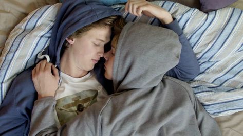 The real and risqué Norwegian TV show causing teen hysteria | Dazed Skam Season 3, Evak Skam, Isak & Even, Men Kissing, Boyfriend Goals, Cute Couples Kissing, Pose Reference Photo, Gay Love, Season 3