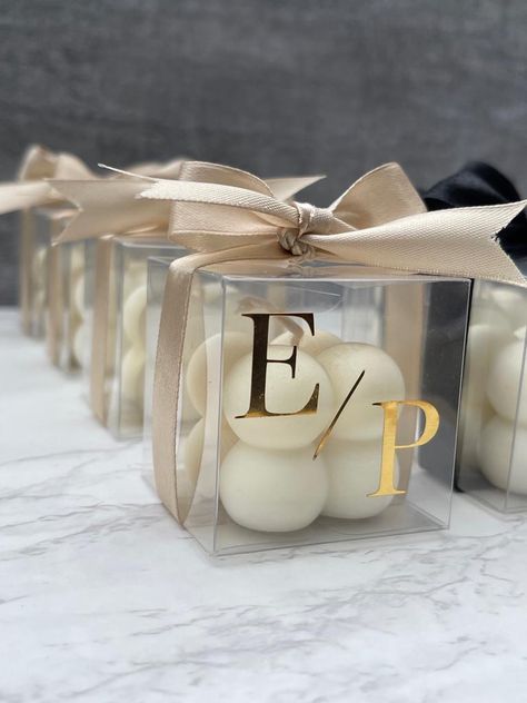 Candle Wedding Gift, Cute Engagement Rings, Wedding Decor Style, Candle Aesthetic, Wedding Gifts For Guests, Wedding Souvenirs, Wedding Candles, Event Design, Dream Wedding