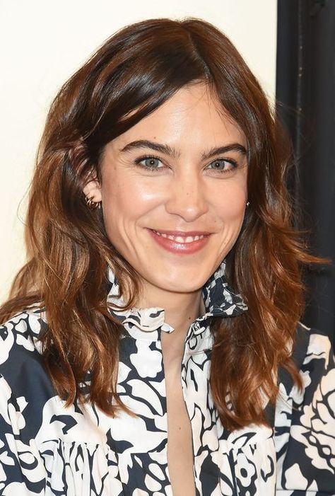 Alexa Chung Promotes Her ALEXACHUNG Virginia Collection Curls Blueberry Bliss, Chin Length Cuts, Textured Bangs, Short Shag Haircuts, Fine Straight Hair, Big Curls, Shag Haircut, Haircuts For Fine Hair, Hair A