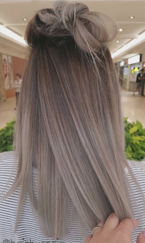 Platinový Blond, Brunette Ombre, Scene Girl, Blond Balayage, Brunette Balayage, Ombre Hair Color, Hair Straight, Hair Color Balayage, Cool Hair Color