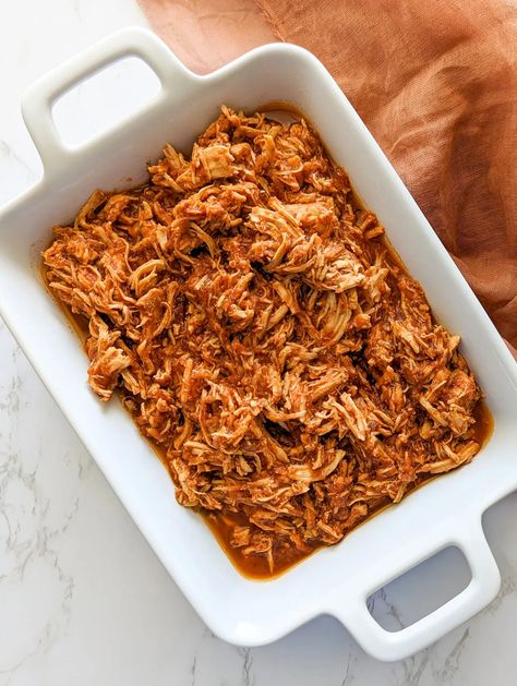 Slow Cooker Chicken Tinga, Tinga Recipe, Chicken Tinga Recipe, Mexican Dinners, Batch Meals, Chicken Tinga, Seasoned Veggies, Mexican Dinner, Slow Cooker Pulled Pork