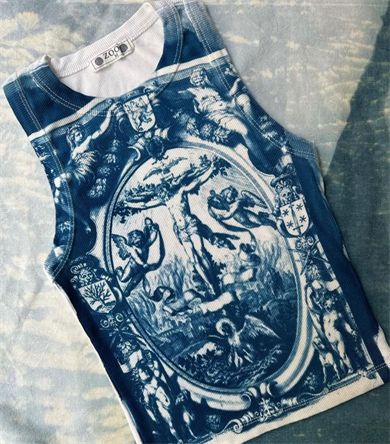 Cyanotype Shirt, Cyanotype Fabric, Cyanotype Clothing, Angel Crop Top, Sun Clothes, Cyanotype Process, Cyanotype Print, Sun Prints, Dress Up Boxes