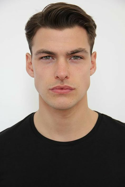 Classic Mens Haircut, Side Part Haircut, Gents Hair Style, Classic Haircut, Asian Men Hairstyle, Mens Hairstyles Thick Hair, Hair Extension Clips, Men Haircut, Men Haircut Styles