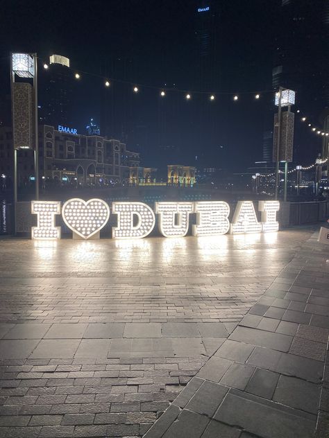 I Love Dubai, Birthday Banner Background, Emirates Airline, Calligraphy Quotes Love, Banner Background, Fake Pictures, Birthday Banner, Dubai, Iphone Wallpaper