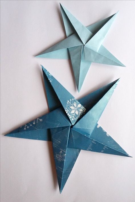 Learn to make a folded paper Christmas tree and an origami star -- simple, quick and effective decorations for Christmas!                                                                                                                                                                                 More Christmas Things To Make, Star Simple, Origami Christmas Tree, Origami Star, Paper Christmas Decorations, Paper Christmas Ornaments, Christmas Origami, Folded Paper, Paper Christmas Tree