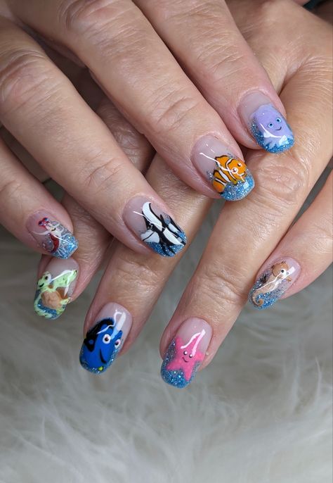 Finding Nemo Nail Designs, Finding Nemo Nail Art, Short Cartoon Nails, Finding Nemo Nails, Nemo Nails, Moana Nails, Pixar Nails, Disneyland Nails, Cartoon Nail Designs