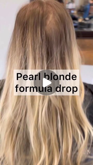 behindthechair.com on Instagram: "*Pearl Blonde formula drop 🫳 @hairbylisamathews  Breakdown: Partial foilayage using Redken flashlift leaving just enough depth to make her blonde pop more 💥  Tipped out ends and pulled foils to give her a more even blended blonde  Toning formula: I’v been using the new GRO series by @redken in all of my formulas lately. Seriously obsessed 🤩 09GRO & 010P (equal Parts)  The new shades produce a beautiful golden blonde shade with a soft subtle rose reflect resulting in a vibrant champagne blonde. Plus they have the added Bonder Inside 👍  Finished with the ABC leave in treatment that instantly makes the hair 10x smoother and protects from heat damage up to 450 degrees  #ShadesEQGoldRose  #Redken #AcidicBondingConcentrate #BTCxRedkenPartner #behindthechair Golden Blonde To Ash Blonde, Crystal Blonde Hair, Pearl Blonde Formula, Different Tones Of Blonde Shades, Pearl Blonde Highlights, Partial Foilayage, Pearl Blonde Hair, Blended Blonde, Brunette Roots