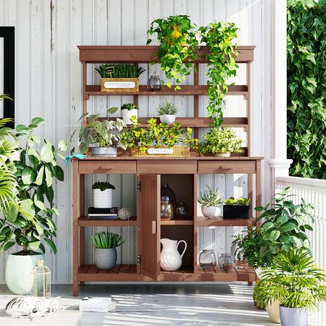 Pallet potting bench