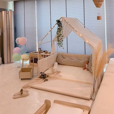 🔶Model No.🔶 All-in-one Grace Canopy Bumper Bed+ Mat

Make your living room look elegant.

Who can belive that this is the Toddler bed ?

Remember 3 point! Safety & Elegance & Multipurpose !

💌 For more info,email global@petite-maison.co.kr Baby Bumper Bed, Toddler Bed Bumper, Baby Room Interior, Kids Bed Canopy, Bed Kids, Baby Bumper, Baby Nursery Inspiration, Kids Inspo, Bed Floor