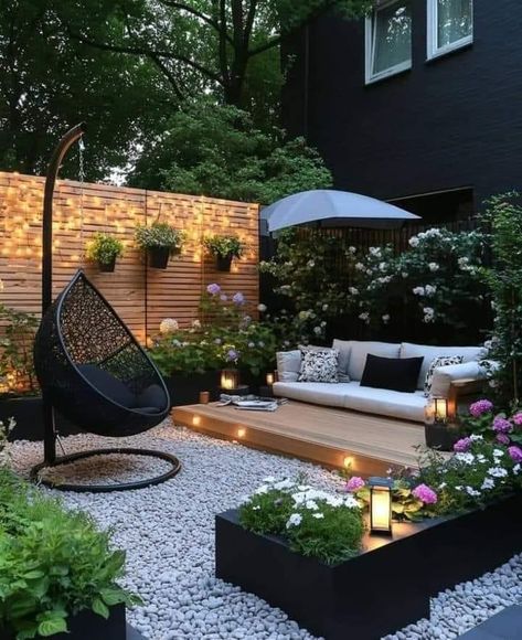 Small Courtyard Gardens, Cozy Patio, Backyard Remodel, Backyard Garden Design, Outdoor Decor Backyard, Backyard Makeover, Backyard Patio Designs, Back Garden, Backyard Oasis