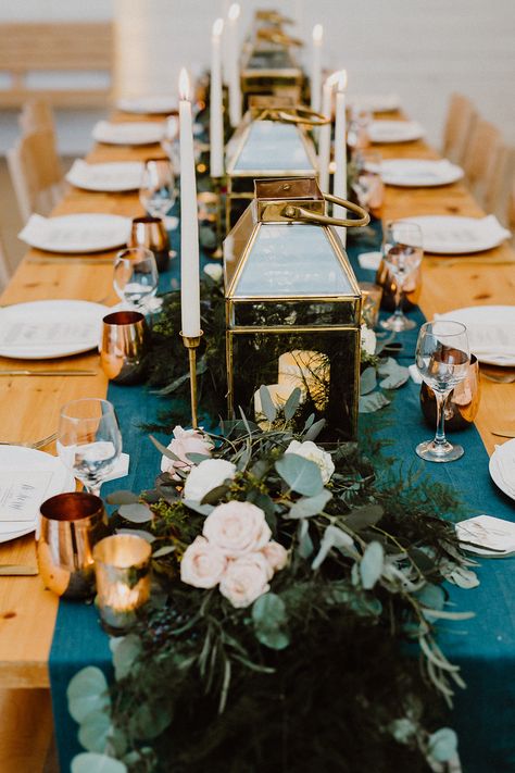 teal table runners - photo by Lisa Woods Photography http://ruffledblog.com/romantic-party-wedding-at-prospect-house Dark Teal Table Runner Wedding, Teal Table Setting Wedding, Teal Table Runner Wedding, Teal And Greenery Wedding, Dark Teal Table Runner, Teal Wedding Ideas Rustic, Teal Engagement Party, Teal Aesthetic Wedding, Dark Teal Table Setting