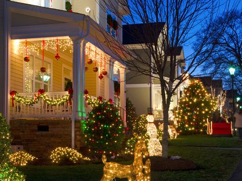 We've Spotted the Most Magical Christmas Town – and You Must Plan a Visit Multicolor Christmas, Christmas Projector, Christmas Fairy Lights, Bulb String Lights, Outdoor Holidays, Christmas Town, Christmas String Lights, Outdoor Holiday Decor, Christmas Yard