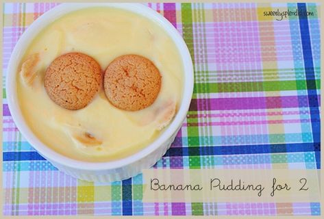 Small Banana Pudding Recipe, Banana Pudding From Scratch, Easy Banana Pudding Recipe, Easy Banana Pudding, Cream Cheese Sugar Cookies, Tv Recipes, Banana Pudding Cake, Recipe For 1, Best Banana Pudding