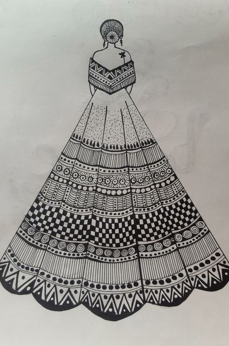 Mandala Unique Art, Dress Mandala Drawing, Art Book Cover Ideas Drawing Easy, Mandala Dress Drawing, Mandala Art Drawing Easy, Side Mandala Art, Simple Mandala Painting, Mandal Arts Creative Easy, Girl Mandala Drawing