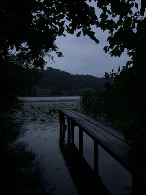 Lake Night, Dark Lake, Dark Naturalism, Dark Summer, Rainy Day Aesthetic, Water Aesthetic, Between Two Worlds, Dark Nature Aesthetic, Pretty Landscapes