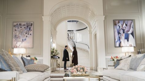 The set of HBO's Succession Succession Hbo Interiors, Succession Hbo Interior Design, Succession Home Decor, Succession Interior Design, Succession House, Succession Vibes, Logan Roy, Succession Aesthetic, Succession Hbo