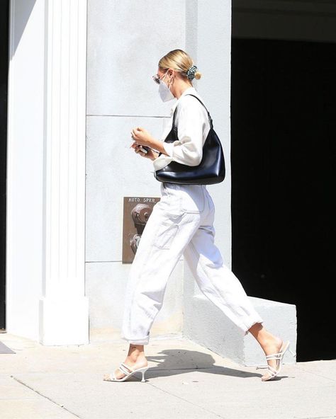 Byfar Bag, Genevieve Morton, Hailey Baldwin Style, Bag Outfit, Hailey Baldwin, Business Meeting, Hailey Bieber, West Hollywood, Cloth Bags