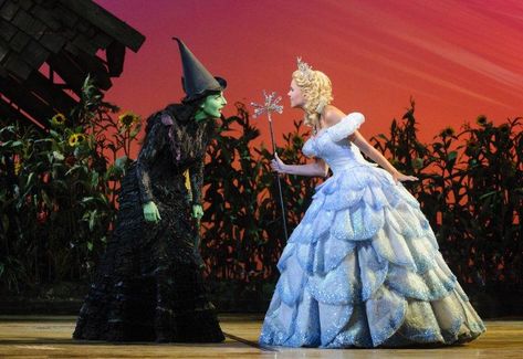 Megan Hilty, Broadway Wicked, The Witches Of Oz, Elphaba And Glinda, Glinda The Good, Wicked Musical, Wicked Witch Of The West, Glinda The Good Witch, The Wonderful Wizard Of Oz