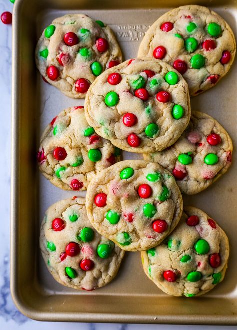 Best M&m Cookie Recipe, Freezable Cookies, Holiday Dessert Platter, Bakery Chocolate Chip Cookies, Christmas Cookie Box, Best Christmas Cookie Recipe, M M Cookies, Christmas Baking Recipes, Chewy Sugar Cookies