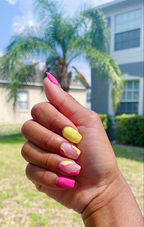 Pink Yellow White Nails, Nails Pink Yellow, Summer Nails Yellow And Pink, Pink Lemonade Nails, Yellow And Pink Nails, Purple And Pink Nails, Yellow Nails Design, Hot Pink Nails, Rose Pastel