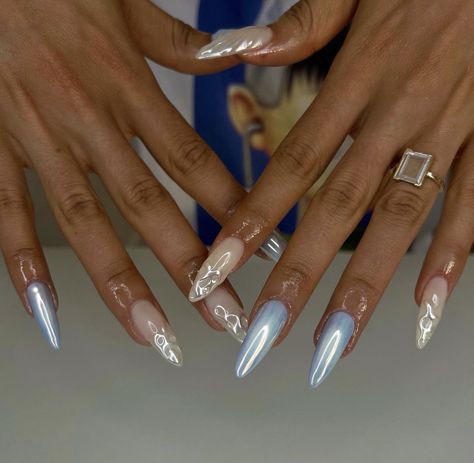 Airbrush Nails Short, White Green Nails, Elegant Nails Coffin, Nude Nails Square, Classy Nails Acrylic, Nails With Black Design, Long Nude Nails, Nails For Brown Skin, Chrome Nails Summer