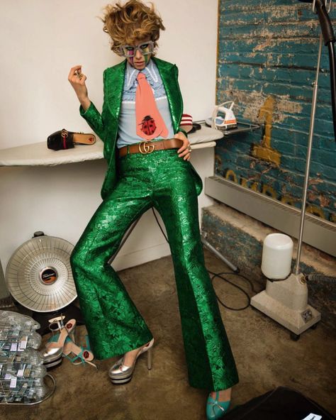 The Best Celebrity Halloween Costumes of All Time Photos | W Magazine Groovy Glasses, Aces Wild, Vogue Edit, Alt Hair, Paris February, Glam Rock Style, Inez Vinoodh, Best Celebrity Halloween Costumes, Edie Campbell