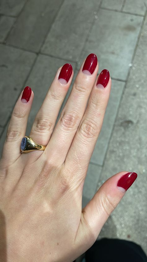 40s Nails Vintage, 1940s Nails Half Moons, 1960 Nails, 1950s Nails Ideas, 1930s Nails, Short Nail Inspo Red, 1950 Nails, Red Nails Vintage, Vintage Red Nails