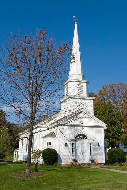 Country Churches Pictures, Church Ornaments, Church House, Country Churches, Old Country Churches, Flowers Quotes, Church Pictures, Old Churches, Country Church