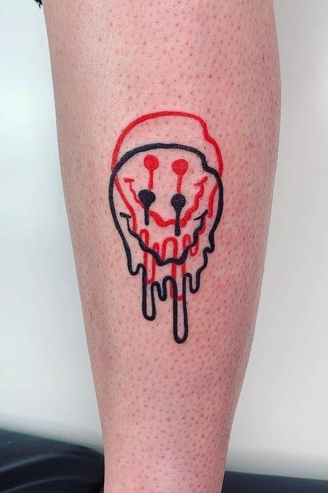 3ball Tattoo, Trippy Small Tattoos, Idiotic Tattoos, Illusion Tattoo Ideas, Angry Tattoos, Complementary Tattoos, Two Faced Tattoo, Illusion Tattoo, Smiley Face Tattoo