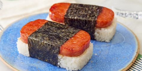 Spam Musubi Garlic French Fries, Spam Sushi, Spam Musubi Recipe, Musubi Recipe, Hawaiian Snacks, Sushi Style, Spam Musubi, Luncheon Meat, Recipe Icon