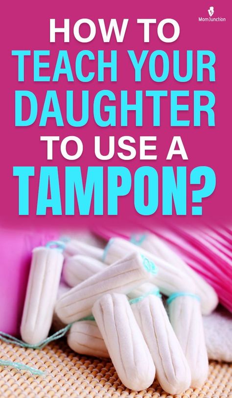 Using tampons for the first time can be scary for your teen daughter. However, she would soon become accustomed to it if you teach your daughter to use a tampon properly. Starting Your Period For The First Time, Best Tampons For Beginners, How To Apply A Tampon, Tampon Tips For Beginners, How To Insert A Tampon Step By Step, How To Use Tampons Video, Period Gifts For Daughter, How To Use A Tampon, How To Tell Your Mom You Got Your Period