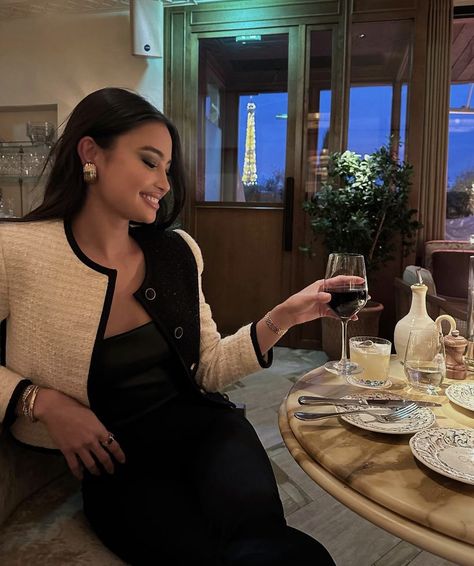 Kelsey Merritt, Rich Aesthetic, High Value Woman, Elegant Outfit Classy, Rich Girl Lifestyle, Estilo Preppy, Foto Poses, Future Lifestyle, Chic Outfit