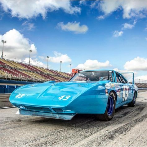 Richard Petty’s Plymouth Superbird Plymouth Daytona, Dodge Charger 1970, Plymouth Muscle Cars, Dodge Demon, Dodge Diesel, Plymouth Superbird, Dodge Daytona, Dodge Charger Daytona, Dodge Van