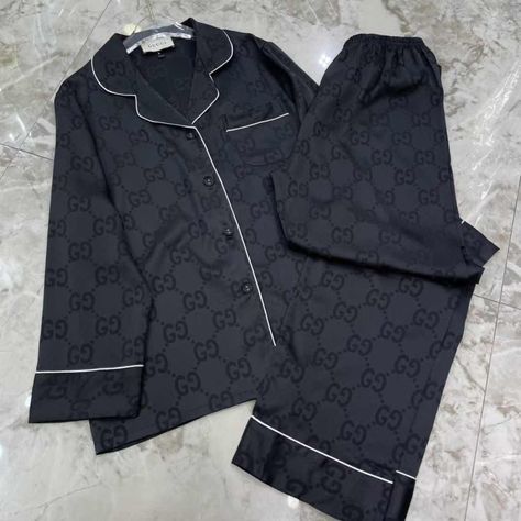 Expensive Pjs, Expensive Pajamas, Designer Pjs, Dior Pajamas, Luxury Pjs, Pijamas Women, Luxury Sleepwear, Pajama Fashion, Sleepwear Fashion