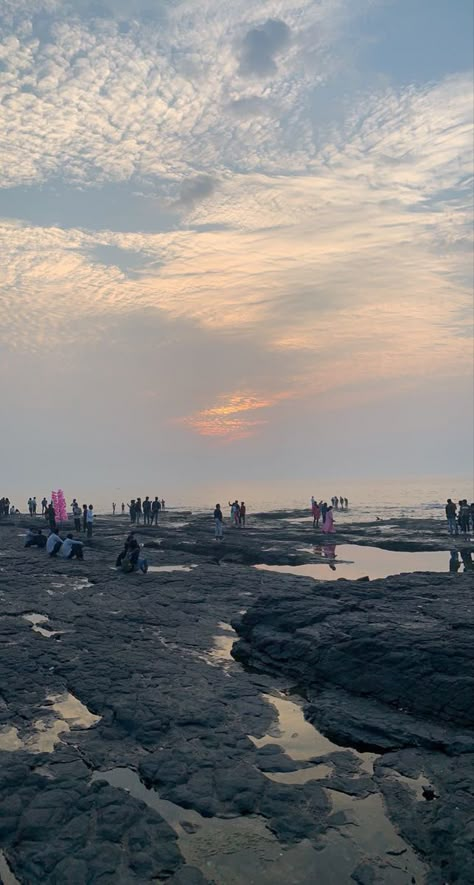 Diu Beach Snap, Haji Ali Dargah Mumbai, Mumbai Vibes, Mumbai Life, Sky Snap, Snaps Streaks, Haji Ali, Happy Birthday Bestie Quotes, Mumbai Meri Jaan