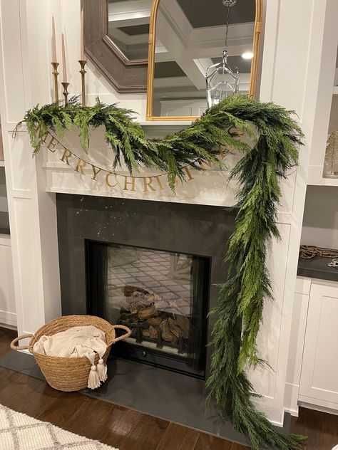 Garland On Mantle, How To Hang Garland On Mantel, Christmas Garland Mantle, Fireplace Garland, Mantle Garland, Holiday Planner, Christmas Interiors, How To Hang, Christmas Mantle