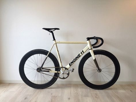 LA FIXED 1200 Custom, Fixed Gear Bicycle, Fixie Bike, Fixed Gear Bike, Cute Emoji, Fixed Gear, Community Group, A Place, Bicycle