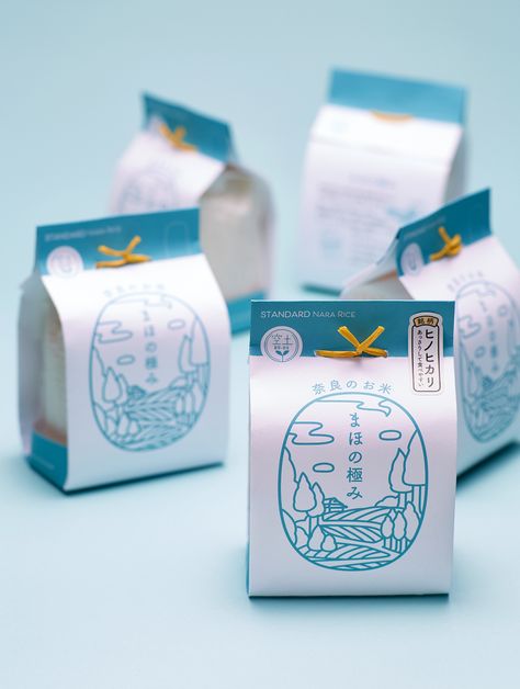 Maho no Kiwami on Behance Japanese Food Packaging, Custom Paper Bags, Inspiration Typographie, Packaging Design Ideas, Rice Packaging, Bags Inspiration, Tea Packaging Design, Japanese Packaging, Food Package